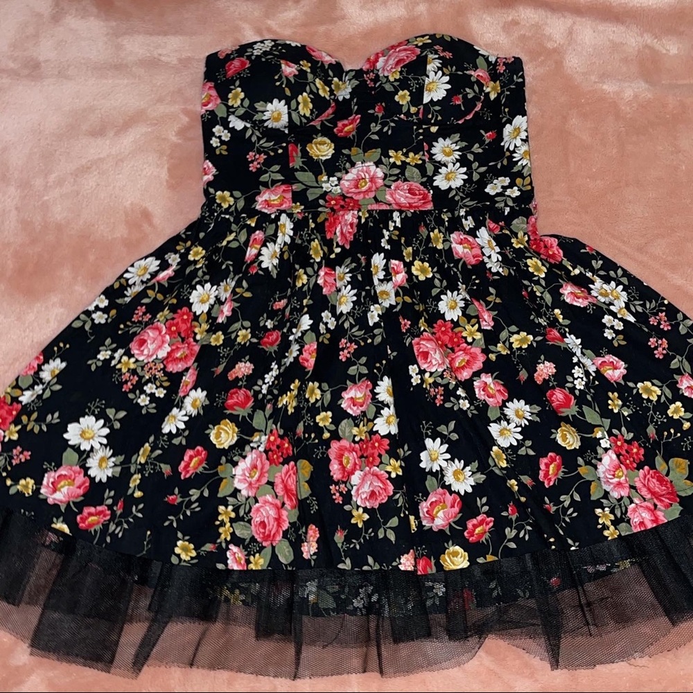 💕Strapless floral dress